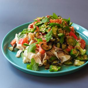 rcwの作ってみた!投稿(夏野菜たっぷり豚しゃぶサラダ)