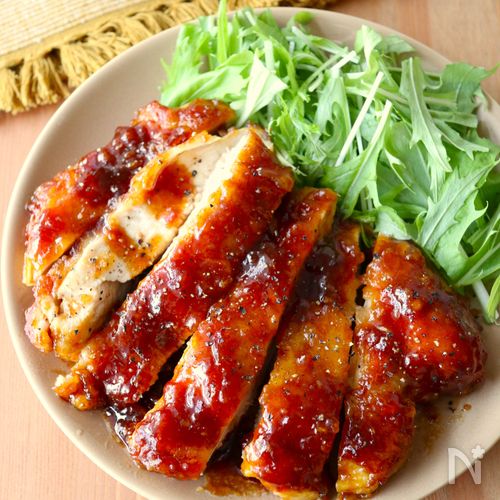 ワンパン10分！【鶏むね肉の甘辛ペッパーチキンステーキ】