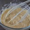 ボウル１つと泡立て器だけで！簡単米粉焼きドーナツの工程2