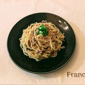 𝔂𝓾𝓶𝓲🍓の作ってみた!投稿(【5分で最強焼きそば】ツナと塩昆布焼きそば)
