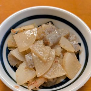 ゆきまる🐬🫧の作ってみた!投稿(めんつゆでラクラク♪味しみ♪『大根とこんにゃくのおかか煮』)