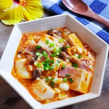 辛さ控えめ！豆腐と卵のチリソース煮