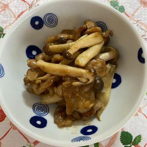万福の作ってみた!投稿(【豚肉と舞茸のごま生姜だれ】風味豊かな甘辛だれ♪10分おかず)