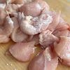 鶏むね長芋の梅だし炒めの工程2