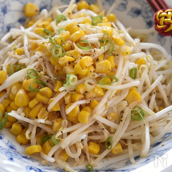 コーンともやしのバター醤油炒め