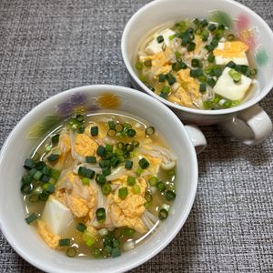 楽ラク手抜キッチン🐶🐾の作ってみた!投稿(【豆腐とえのきのふわふわ卵の白だしスープ】)