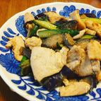【きゅうり活用法】鶏肉と夏野菜の炒めもの