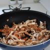 【ワンパンで】鮭のクリームパスタの工程2