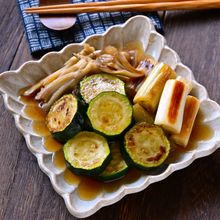 焼き目がごちそう！「ズッキーニと舞茸と長ねぎの焼きびたし」