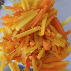 1322383の作ってみた!投稿(【にんじんの塩きんぴら】レンジで簡単！お弁当の作り置き♪)