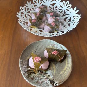 こむぎの作ってみた!投稿(【簡単に電子レンジで作れる】関西風道明寺の桜餅)