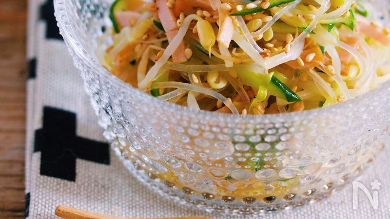 めんポンで失敗なし もやし入り 中華風はるさめサラダ By ｙｕｕ レシピサイト Nadia ナディア プロの料理家のおいしいレシピ