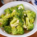 うま味たっぷり🤤ブロッコリーのにんにく酒蒸し🥦😋🥦