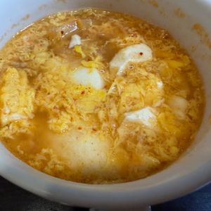 おゆころの作ってみた!投稿(【お豆腐と卵の旨だしキムチスープ】5分で完成！包丁不要！)