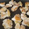 【スナップえんどうと鶏肉のコンソメバター炒め】の工程2