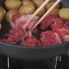 新じゃがと牛肉の旨だし煮の工程3