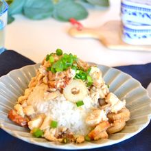 栄養満点！お手軽サバ缶丼