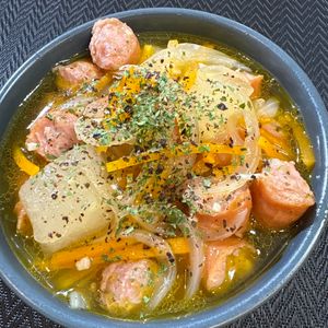 楽ラク手抜キッチン🐶🐾の作ってみた!投稿(子供も喜ぶ《冬瓜のトロトロ♡コンソメスープ煮》)