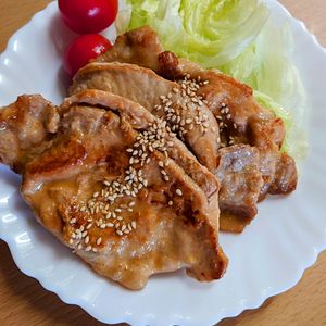 まゆのの作ってみた!投稿(コクうましっとり♡豚肉のマヨ生姜焼き)