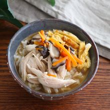 子どもが爆食！「鶏だし香る♪簡単鶏飯」