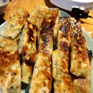 くるの作ってみた!投稿(パクパク食べちゃう♡『包まないひとくち棒餃子』冷凍保存OK！)
