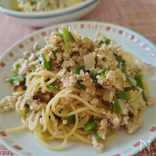 【鶏ひき肉の和風パスタ】新玉ねぎが甘くて美味しい!