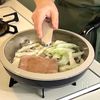 【白菜と鶏つくねと厚揚げのうま煮】楽ウマ早っ♪ワンパンの工程2