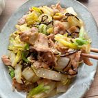 豚バラと白菜の塩昆布炒め