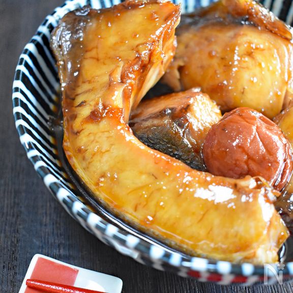 【ごはんに合う】ブリの梅照り煮
