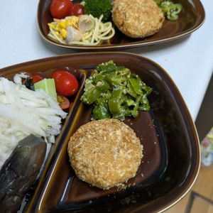 あやきょの作ってみた!投稿([やみつき！無限ピーマンの塩ごま和え]レンジで簡単♪)
