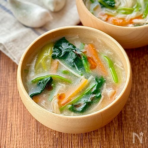 小松菜と人参とえのき茸のうま塩スープ