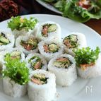 アボカドとサーモンのサラダ巻き
