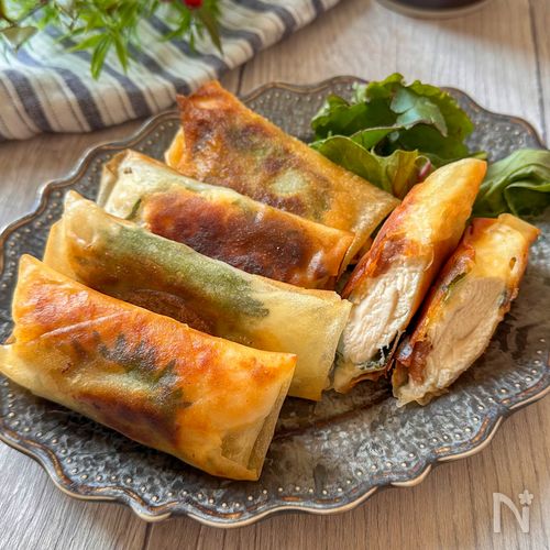 巻いて焼くだけ♩ささみの大葉チーズ春巻き