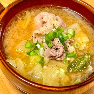 michuの作ってみた!投稿(豚キャベにんにく旨味噌鍋【キャベツの美味しさ引き立つ♪】)