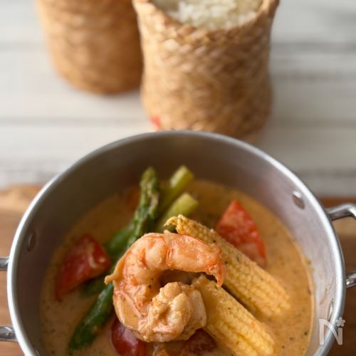 タイ風レッドカレー「ゲーンペッ」