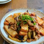 なすと豚こまと絹厚揚げのスタミナコク旨さっぱり炒め