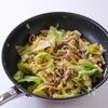 【豚こまキャベツのスタミナ丼】がっつりおいしい節約丼♪の工程3