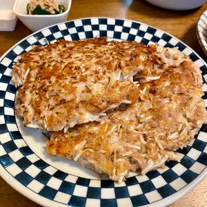 のぐの作ってみた!投稿(混ぜて焼くだけ♪『もやしとひき肉のチーズチヂミ』)