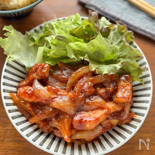 ご飯がすすむ!豚ロースで作る「ポークチャップ」