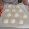 材料4つで簡単!ココナッツロシェの工程3