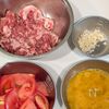 【豚こま入り卵とトマトの中華炒め】おつまみおかずの工程1