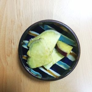 ゆいの作ってみた!投稿(【さつまいもの甘煮】レンジで簡単♡やさしい甘みにやみつき！)