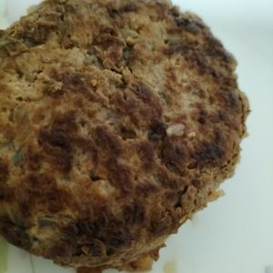 1207859の作ってみた!投稿(材料４つで本格ジューシィハンバーグ＊卵・パン粉・牛乳なし＊)