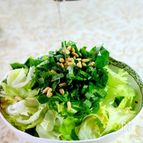 レタスの熱々ココナッツオイルかけ