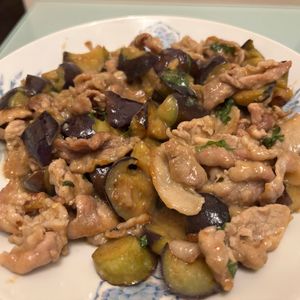 みぃあの作ってみた!投稿(【豚バラとなすの大葉味噌炒め】爽やか味噌だれ♡暑い日に！！)