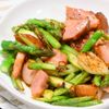 こざかなの作ってみた!投稿(アスパラベーコン ぺぺロン炒め【むいた皮も活用！】)