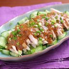 しっとり柔らか!茹で鶏ときゅうりの胡麻だれ
