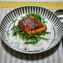 サーモンのバターライス（バルサミコ酢味）