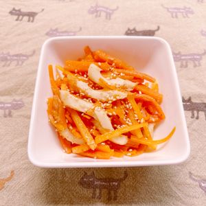 ビートの作ってみた!投稿(やみつき節約レシピ♡ちくわとにんじんの胡麻白だしきんぴら)