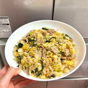 ケの作ってみた!投稿(栄養満点！味も満点！小松菜チャーハン)
